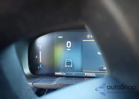 2025 Ford Maverick Xl z USA, uszkodzony, nr VIN 3FTTW8A30SRA95911